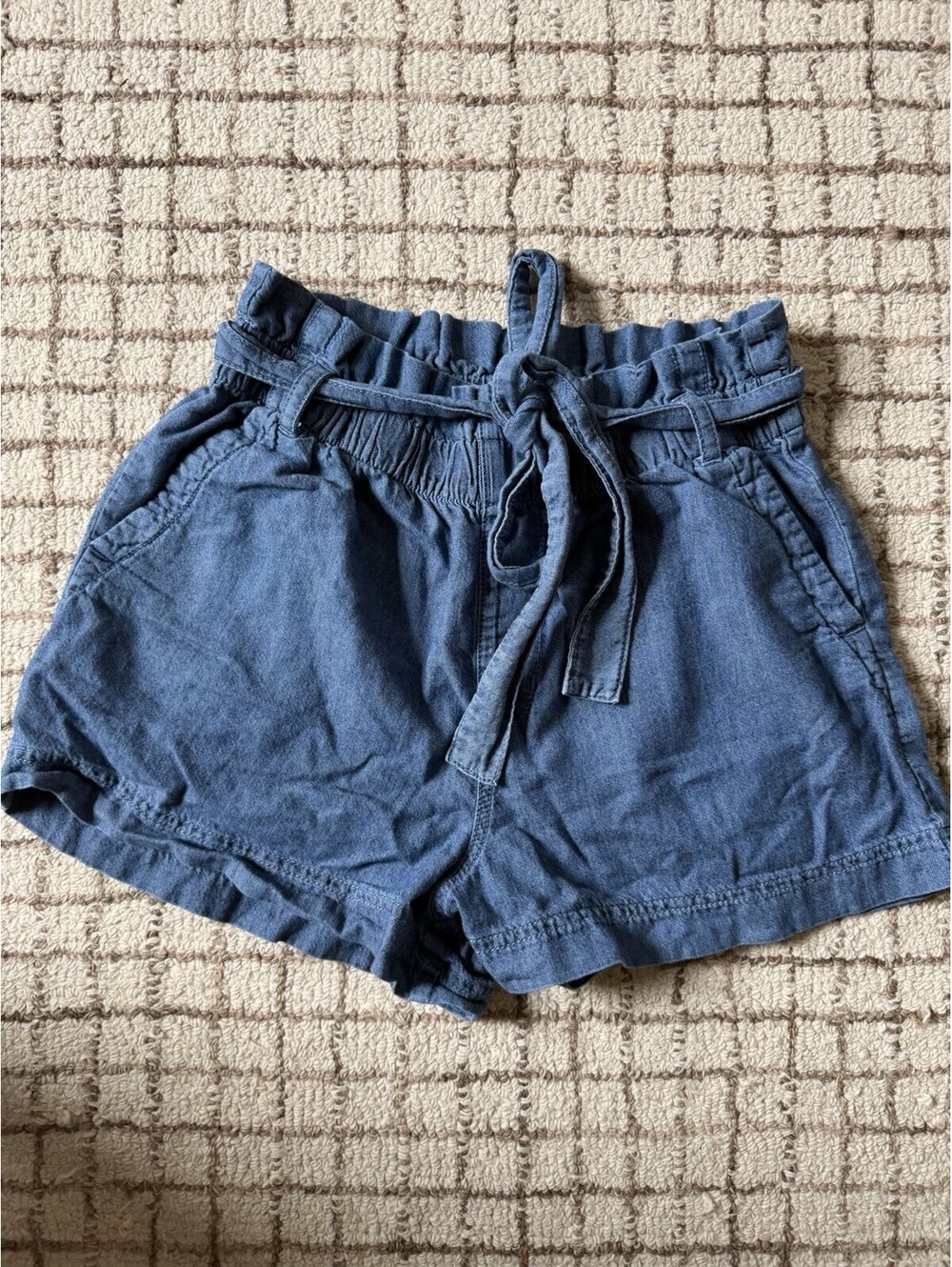 Pact Woman’s Denim Chambray Paper bag Shorts Size Medium Organic Cotton